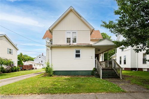238 Whitney Street, Conneaut, OH, 44030 | Card Image