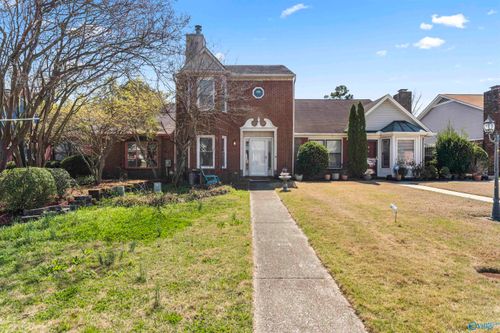 415 Autumnwood Dr Sw, Decatur, AL, 35601-5657 | Card Image