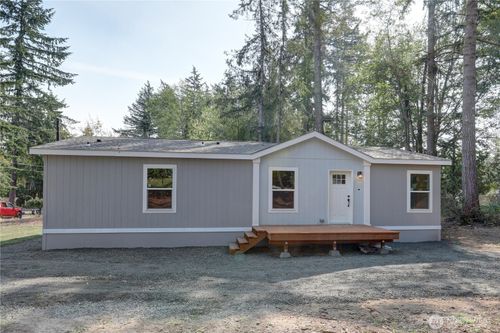 160 E Agate Dr, Shelton, WA, 98584-9007 | Card Image