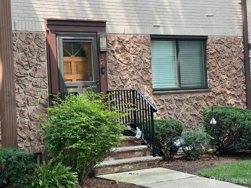 34 Kate Ln, Metuchen, NJ, 08840-2203 | Card Image