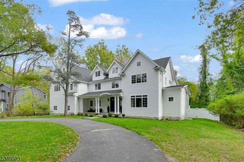 466 White Oak Ridge Rd, Short Hills, NJ, 07078-1270 | Card Image