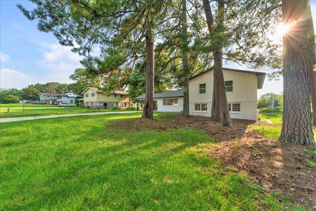 Residential in Riverdale 4