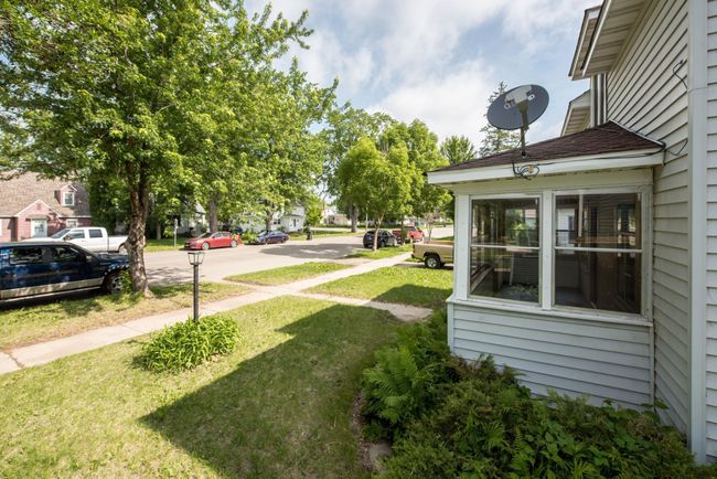 Front Yard View | Image 9