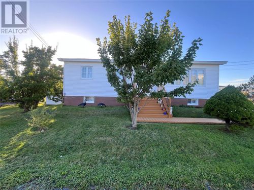 {{alt}} | Card Image