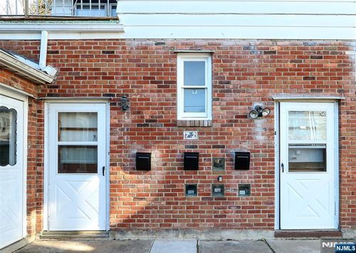 72 Hayward Pl, Wallington, NJ, 07057-1076 | Card Image