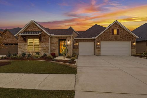 10601 Drinkwater Dr, Denton, TX, 76207-2361 | Card Image
