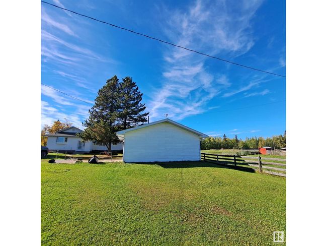 3160 Highway 622, House other with 2 bedrooms, 2 bathrooms and null parking in Warburg AB | Image 7