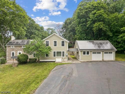 1034 Califon Cokesbury Rd, Tewksbury Twp, NJ, 07830 | Card Image