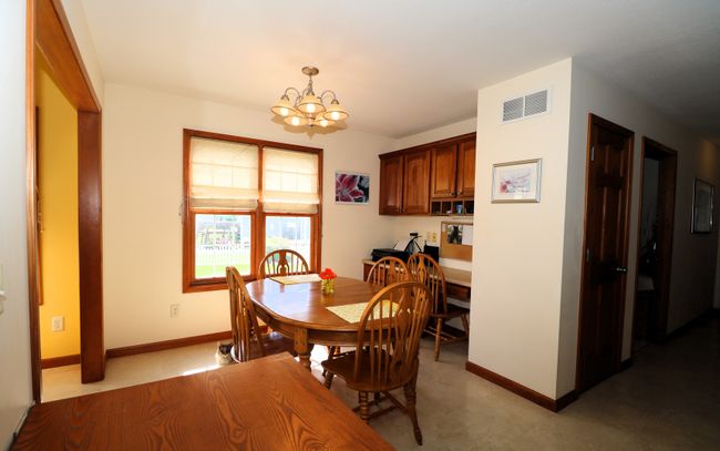 115 Marsh Hawk Dr, House other with 3 bedrooms, 4 bathrooms and 2 parking in Le Roy IL | Image 10