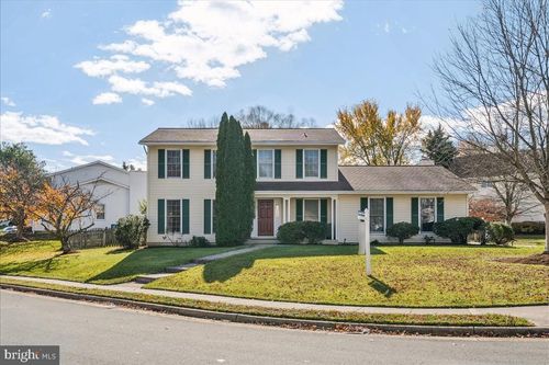 1551 Brownsville Dr, HERNDON, VA, 20170-5707 | Card Image