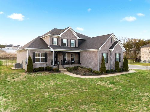 301 Goodwin Ln, Lebanon, TN, 37087-1638 | Card Image