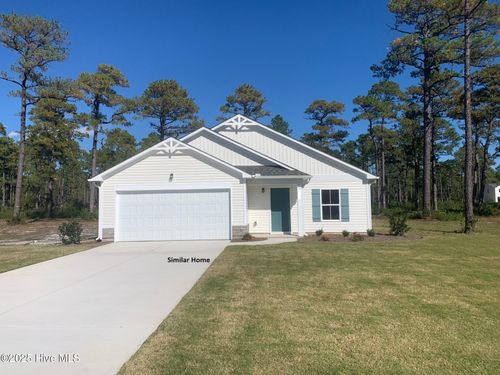 100 Carolina St, Boiling Spring Lakes, NC, 28461-9125 | Card Image