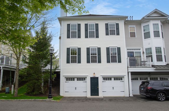 7 - 7 Shawe St, Condo with 3 bedrooms, 3 bathrooms and null parking in Danbury CT | Image 23