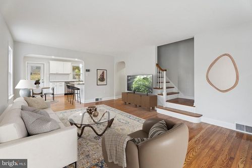 505 Glendale Rd, HAVERTOWN, PA, 19083-4209 | Card Image