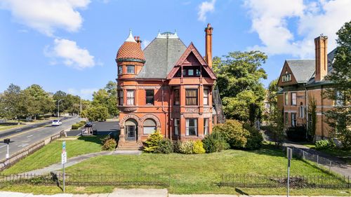 2 Wethersfield Ave, Hartford, CT, 06114-1128 | Card Image