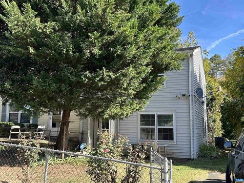 966 Rock Creek Rd, CHARLOTTESVILLE, VA, 22903-3932 | Card Image