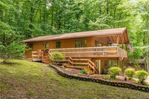 7924 Eberhart Rd Nw, Dover, OH, 44622-7095 | Card Image