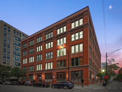 403-331 S Peoria St, Chicago, IL, 60607-3541 | Card Image