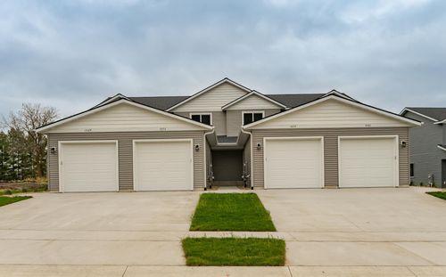 1077 Century Hills Ln Ne, Rochester, MN, 55906 | Card Image