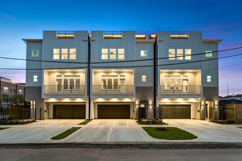 2602 Briley St, Houston, TX, 77004-1808 | Card Image