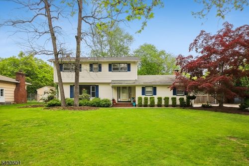 54 Canterbury Dr, Scotch Plains, NJ, 07076-1534 | Card Image