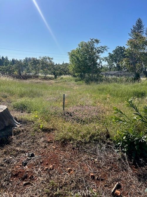 802 Windsor, Paradise, CA, 95969 | Card Image