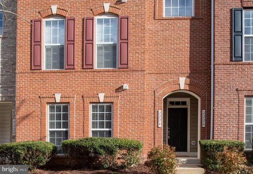 2224 Margraf Cir, WOODBRIDGE, VA, 22191-4071 | Card Image