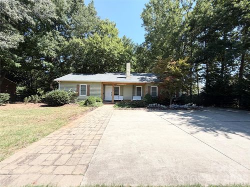 4436 Tilley Morris Rd, Matthews, NC, 28105-7102 | Card Image