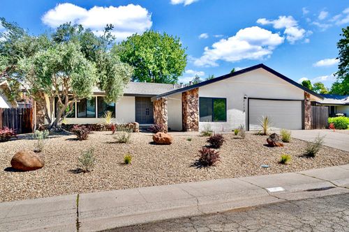 7113 Borrego Way, Carmichael, CA, 95608-1503 | Card Image