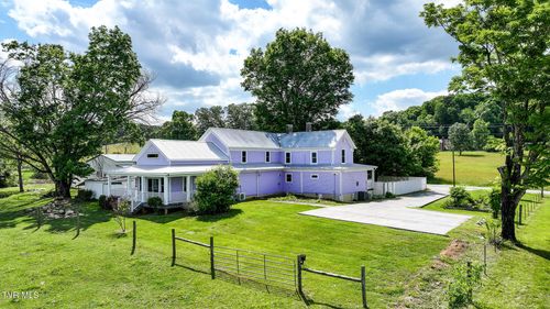 2430 Brown Springs Rd, Greeneville, TN, 37743-1526 | Card Image