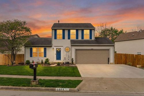 6161 Wrothston Dr, Columbus, OH, 43228-9249 | Card Image