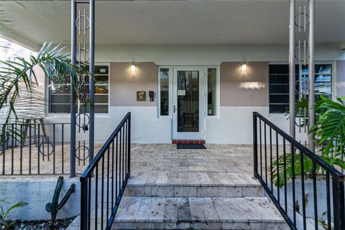 2-1431 Lincoln Ter, Miami Beach, FL, 33139-2128 | Card Image