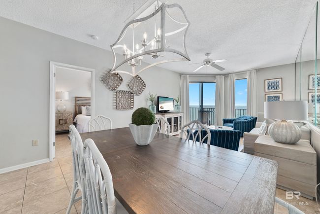 Dining Area | Image 13