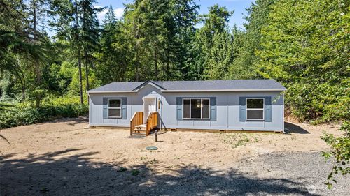 1615 Lake Dr Sw, Lakebay, WA, 98349-9793 | Card Image