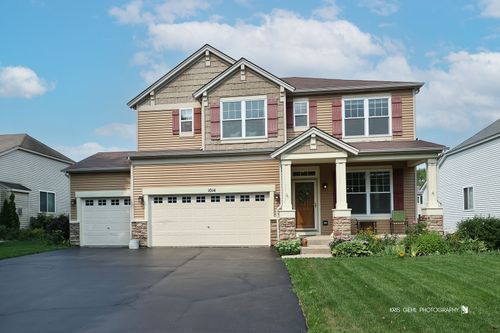 1014 Devon Dr, Antioch, IL, 60002-6436 | Card Image