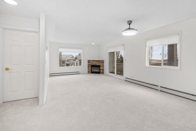 2205 - 7451 Springbank Blvd Sw, Condo with 2 bedrooms, 2 bathrooms and 1 parking in Calgary AB | Image 17