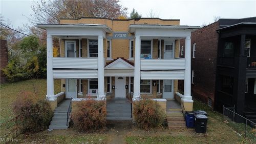 10321 Kempton Ave, Cleveland, OH, 44108-2900 | Card Image