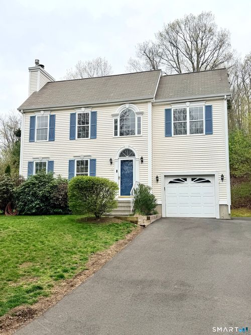 19-19 Lakeview Dr, Branford, CT, 06405-4044 | Card Image