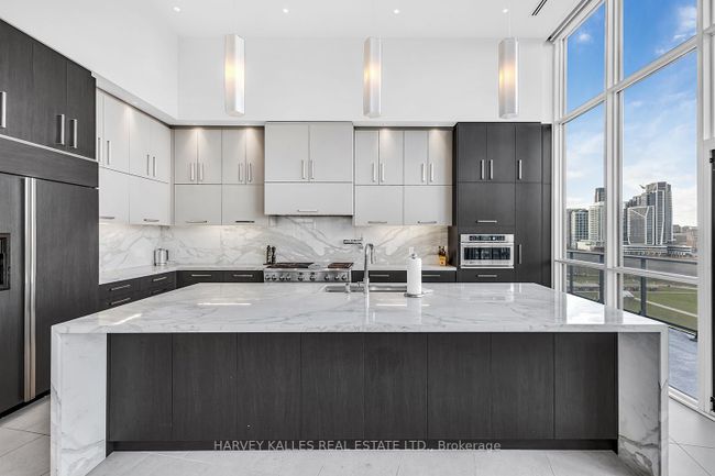 PH-2 - 169 Fort York Blvd, Condo with 8 bedrooms, 11 bathrooms and 6 parking in Toronto ON | Image 4