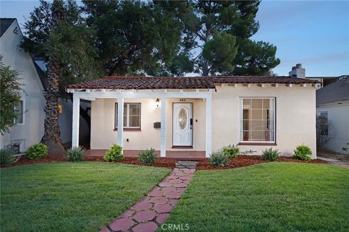 822 Monterey Rd, Glendale, CA, 91206-2139 | Card Image