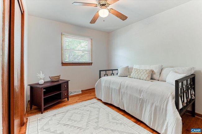 1321 E Main St, House other with 3 bedrooms, 1 bathrooms and null parking in WAYNESBORO VA | Image 16