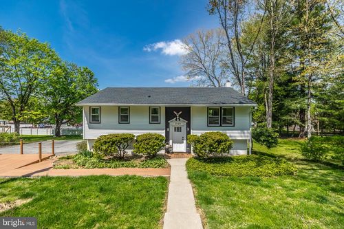 3151 Walnut St, DOWNINGTOWN, PA, 19335-2056 | Card Image