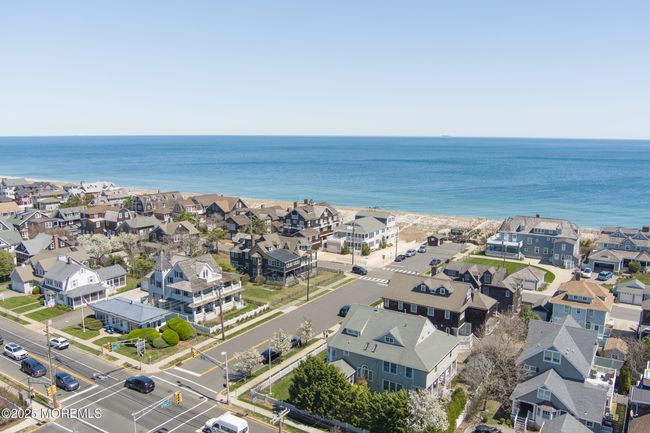 26 Bridge Ave, House other with 7 bedrooms, 5 bathrooms and null parking in Bay Head NJ | Image 43