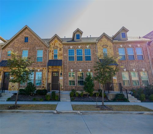 2460 Klamath Dr, Lewisville, TX, 75056-6788 | Card Image