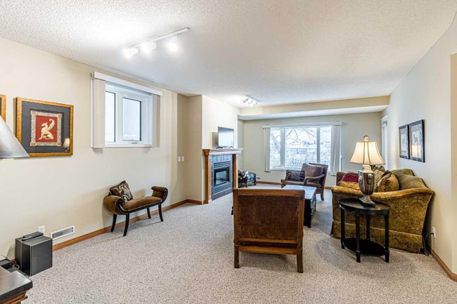 89 - 99 Christie Point, Home with 3 bedrooms, 2 bathrooms and 4 parking in Calgary AB | Image 15
