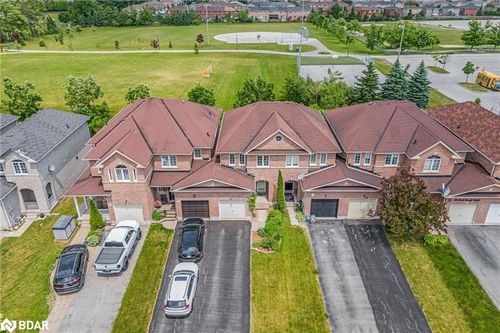 32 Arch Brown Crt, Barrie, ON, L4M0C6 | Card Image