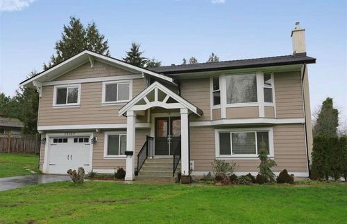 18369 21a Ave, Surrey, BC, V3Z9W2 | Card Image
