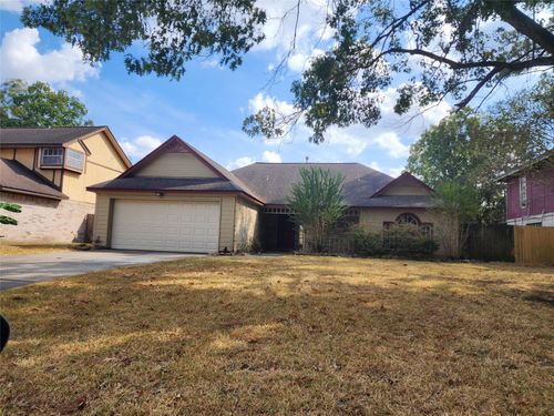 2014 Lexington Woods Dr, Spring, TX, 77373-3108 | Card Image
