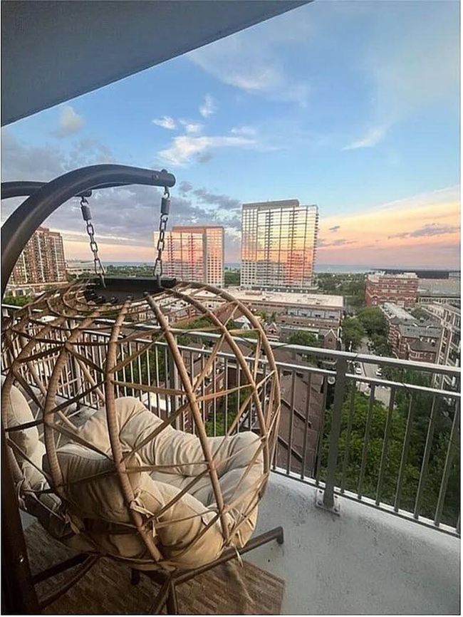 APT-1204 - 212 Cullerton St, Condo with 2 bedrooms, 2 bathrooms and 1 parking in CHICAGO IL | Image 12