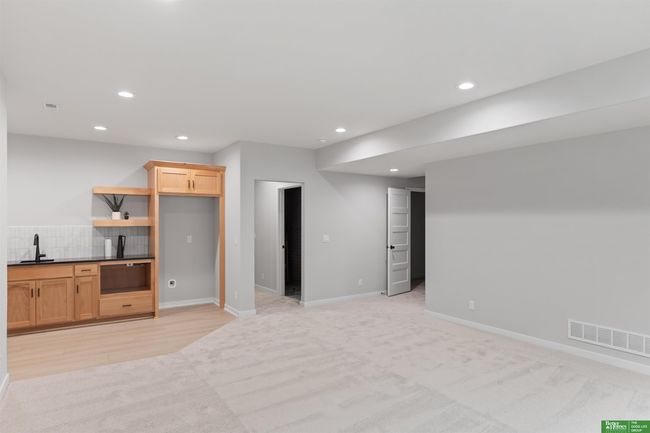 5410 N 196 Th St, House other with 5 bedrooms, 5 bathrooms and 4 parking in Elkhorn NE | Image 22